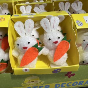 Easter Bunnys with Carrot